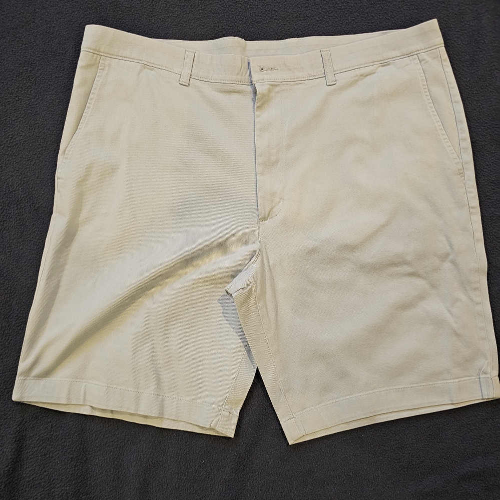 Roundtree & Yorke dress shorts